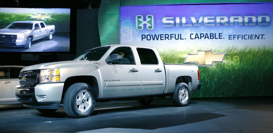  Chevrolet Silverado Hybrid 2007 года  (фото 18 из 23)